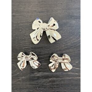 Vintage Gold Tone Bow Brooch & Earrings Set Large Statement 80s